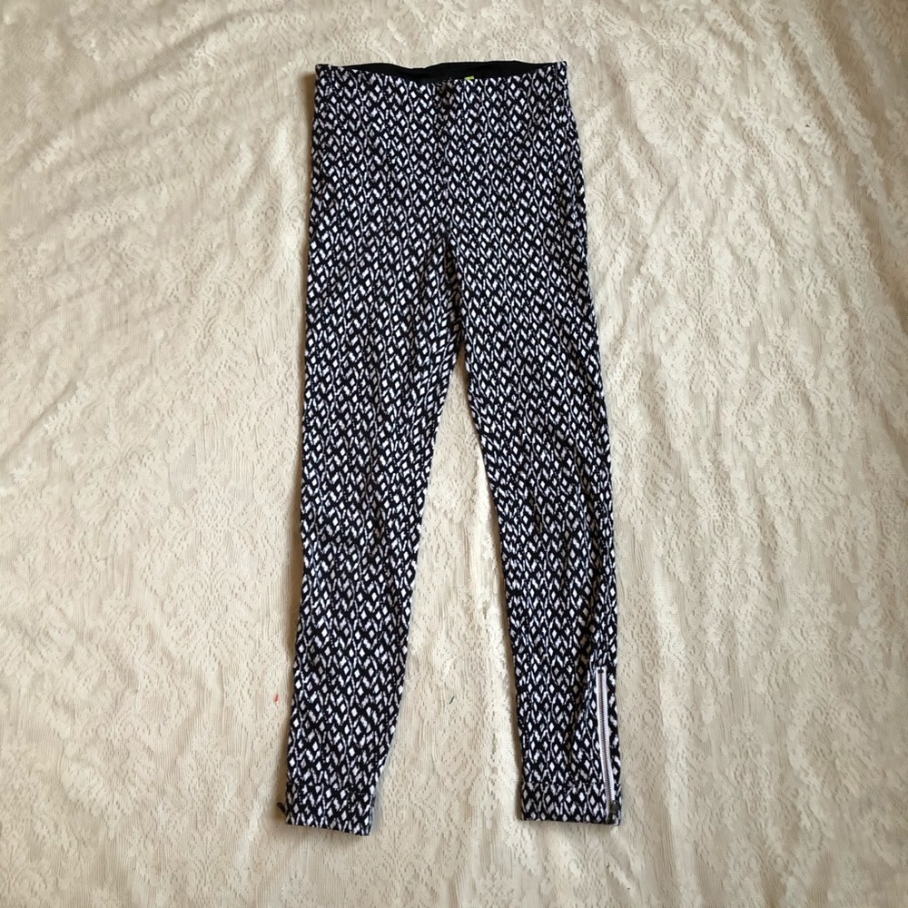 Lyssé ankle zipper tummy control panel pan…